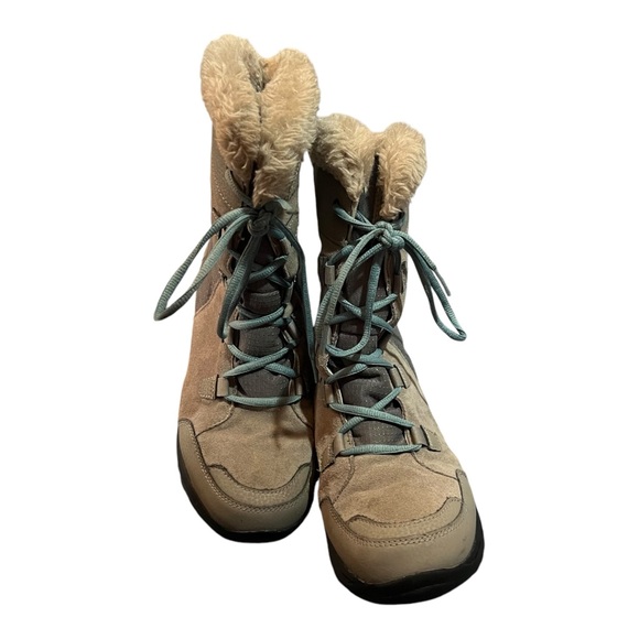 Columbia Women’s Winter Boots Size 9.5 Faux Fur Grey & Blue - Picture 8 of 10